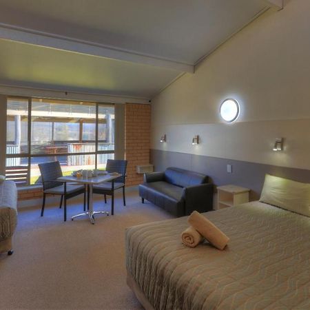 Tenterfield Motor Inn Exterior photo