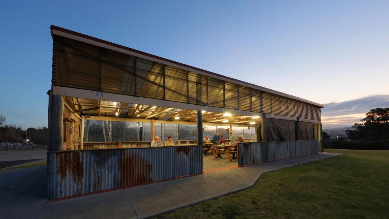 Tenterfield Motor Inn Exterior photo